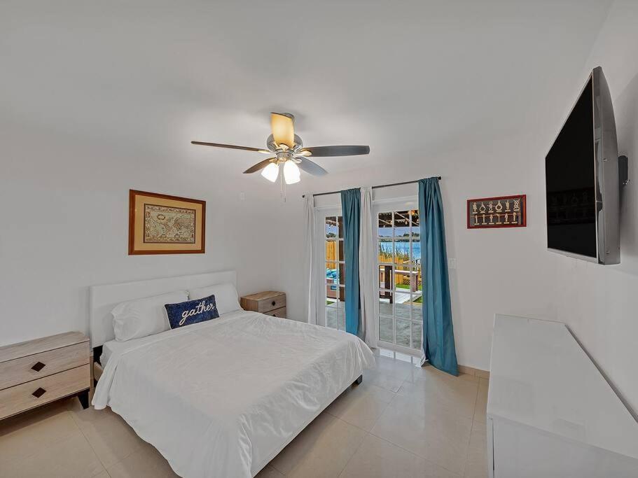 SuperVilla - Lakefront - Sunsets, Kayaks, Grill Fort Lauderdale Exteriör bild